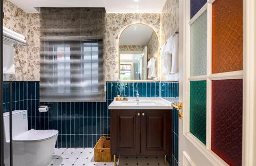 Suzhou Old Town House | Luxury Riverside House with Garden in Central Suzhou