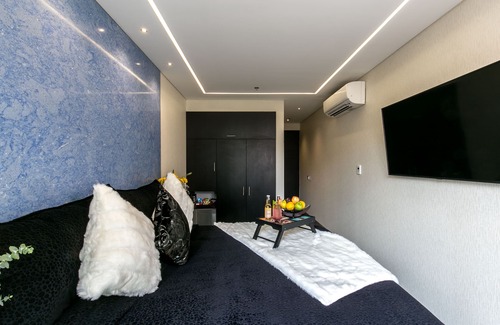 Lalinde Hotel | Luxury Room With window