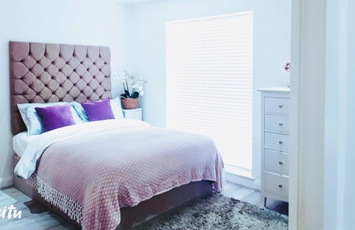 Barry House | Luxury Rooms or Entire Home. Barry,Cardiff