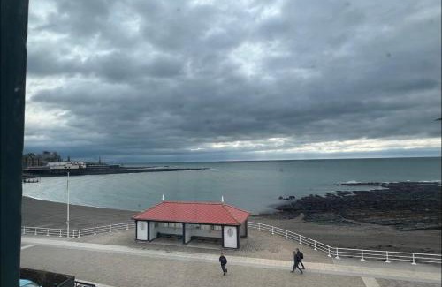Aberystwyth House | Luxury Sea View Apartment - One Bedroom