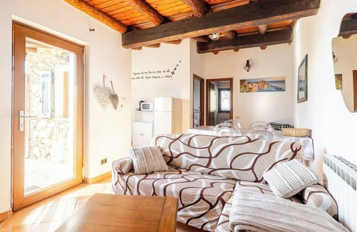 Vernazza Ski Chalet | Luxury&Sea View Chalet by Michela