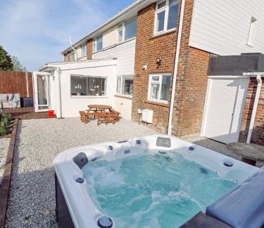 Dover Villa | Luxury Sea View Retreat with Hot Tub Sleeps 8