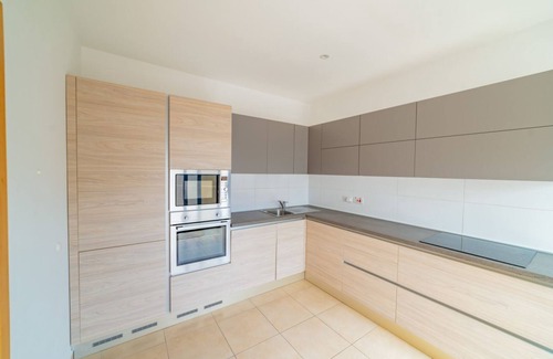 Għadira Apartment | Luxury Seaview Pool-Hosted by Sweetstay