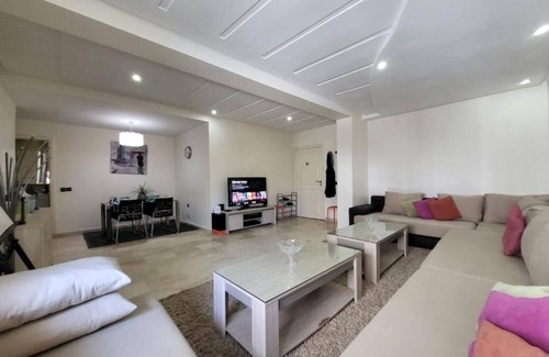 LA GIRONDE Apartment | Luxury Spacious Apartment Midtown Casablanca