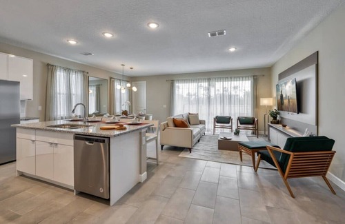 West Kissimmee House | Luxury spacious villa, private pool, themed beds