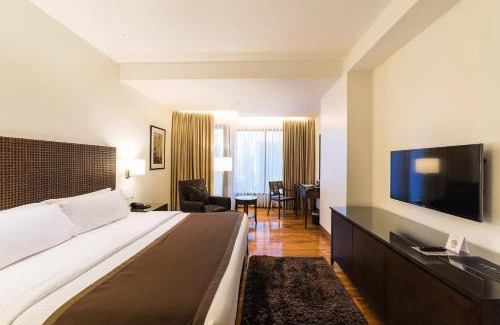 Abu Qurqas Hotel | Luxury stay