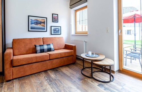 Obertraun House | Luxury Studio at the Hallstättersee