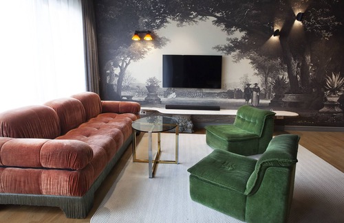 Sector 1 Apartment | Luxury Suite 8 Want - 2 Bedroom, 2.5 Bathrooms, Living, Kitchen