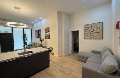 Moratalaz Apartment | LUXURY SUITE Wifi AC SERVICIOS EN LA PUERTA