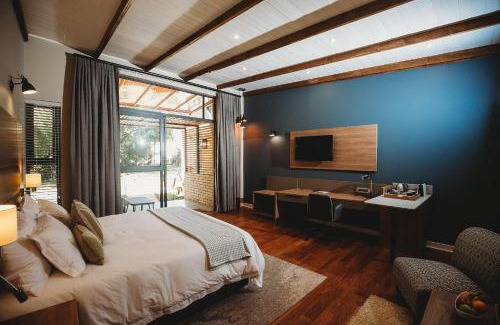 Harare Apartment | Luxury Suite with kitchenette - 2262
