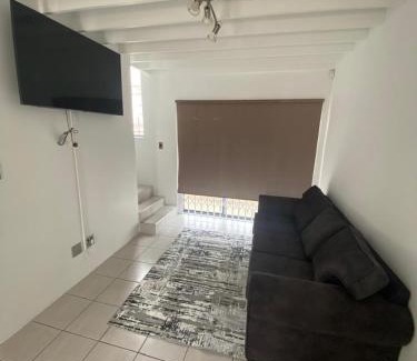 Newton Park Apartment | Luxury Suites at St Petes Duplex Townhouse