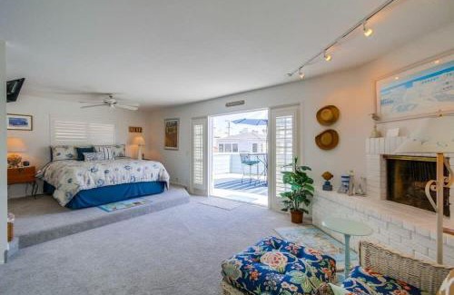 South Mission Beach House | Luxury summer house feet from bay & ocean patios