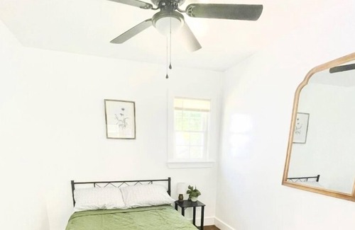 Albertville House | Luxury Tiny Home #3 at Sweet Springs