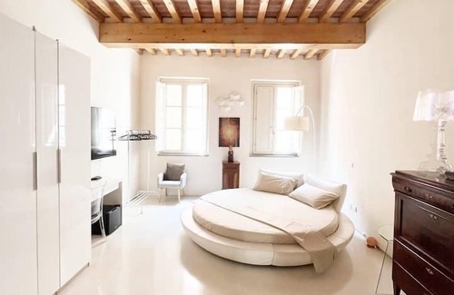 Pisa City Centre House | Luxury Tower House in the Heart of Pisa