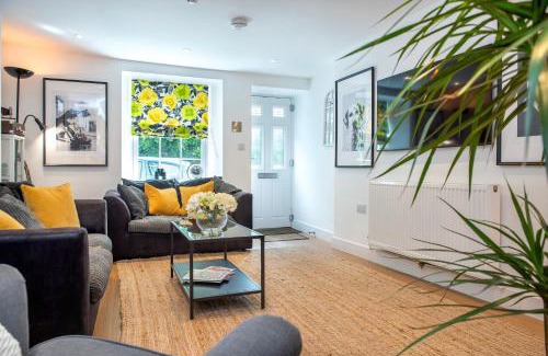 Tavistock House | Luxury Town House - Apple Pie Luxury Escapes
