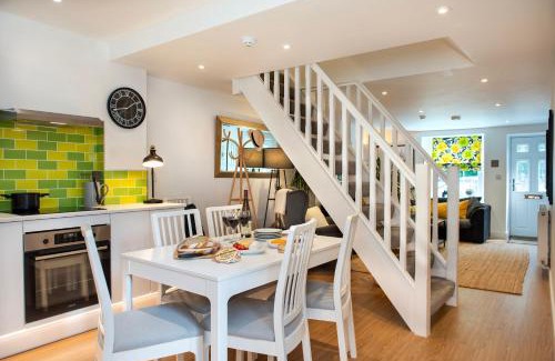 Tavistock House | Luxury Town House - Apple Pie Luxury Escapes