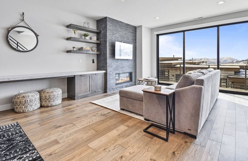 Hideout House | Luxury Townhome, Minutes From Park City, Amazing Views - 765EMW43