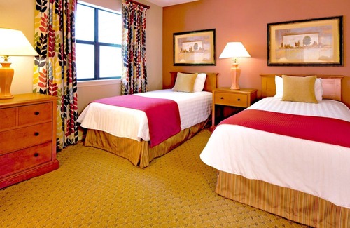 Fairfield Bay Resort | Luxury two bedroom and two bathroom unit with full amenities