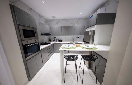 As Salamah Apartment | Luxury two bedroom Apartment As Salamah