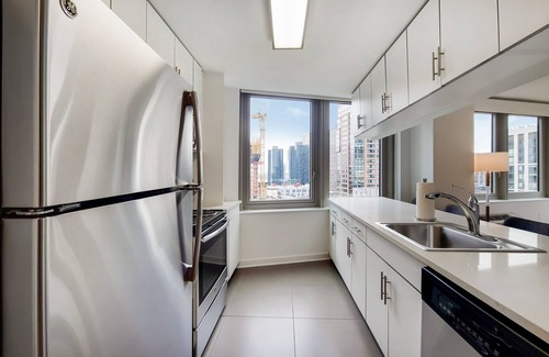 Exchange Place North Apartment | Luxury Two Bedroom Apartment In Jersey City