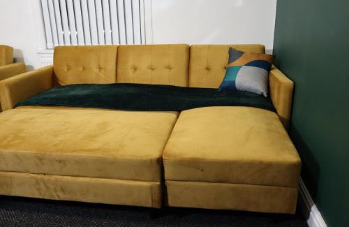 Olton Apartment | Luxury Urban Escape Near Nec Airport Hs2
