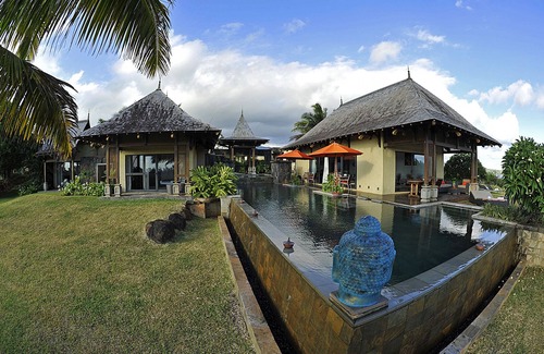 Bel Ombre Villa | Luxury Villa 6/8pers with Servic at 200m from the Sea - Domaine de Belle Rivière