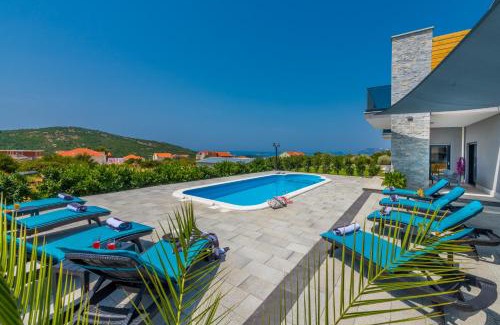 Zvekovica Villa | Luxury Villa Bava-5minutes to center