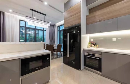 Ben Nghe Villa | Luxury Villa Central - Amazing Spot For Group