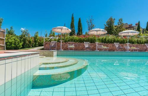 Palaia Villa | Luxury Villa in Tuscany with Pool near Pisa and Florence - Sixe Bedrooms 12 pl