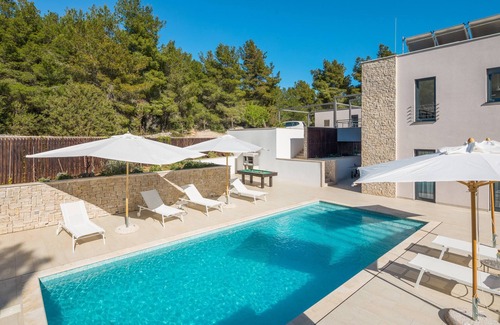 Milna (Brac) Villa | Luxury Villa Juliet with Heated Pool