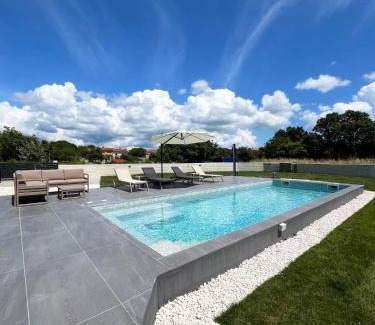 Orbanici Villa | Luxury Villa Kiara with private heated pool and jacuzzi- 15min from sea