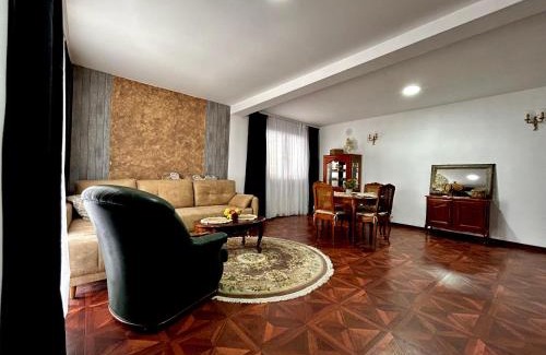 Centar House | Luxury Villa Leon