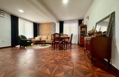 Centar House | Luxury Villa Leon