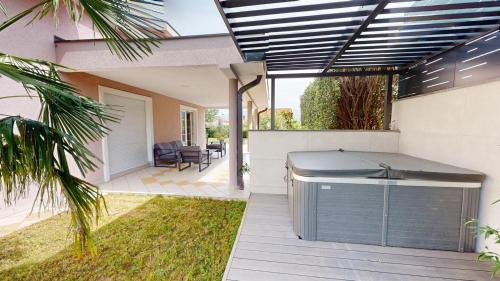 Mostar Villa | Luxury Villa Nevena Pool&Jacuzzi