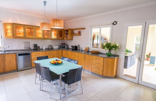 Sao Vicente Villa | Luxury villa with private heated pool, garden and views of the sea and mountains