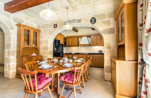 Sannat Villa | Luxury Villa with Pool in Gozo