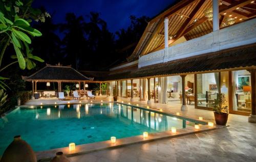 Suraberata Villa | Luxury Villa with Pool, Yoga, Jungle activities & Surf near Balian Beach