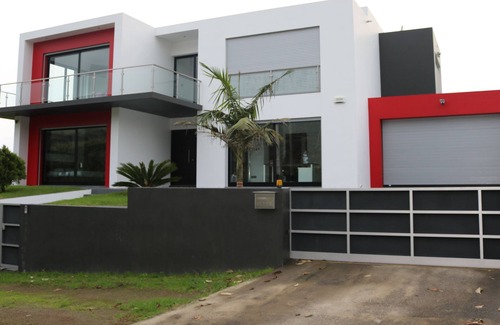 Ponta Delgada Villa | Luxury Villa With Pool!