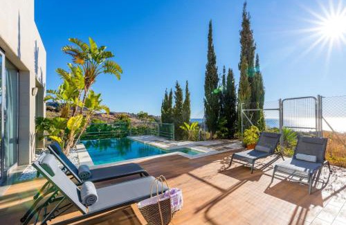 El Candado Villa | Luxury Villa with swimming pool and amazing views