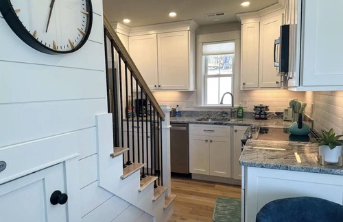 Laconia House | Luxury Waterview, Patio, Grill, New Construction