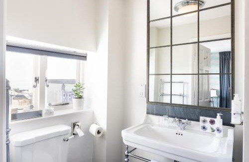 Lyme Regis Hotel | Lyme 1 Hotel