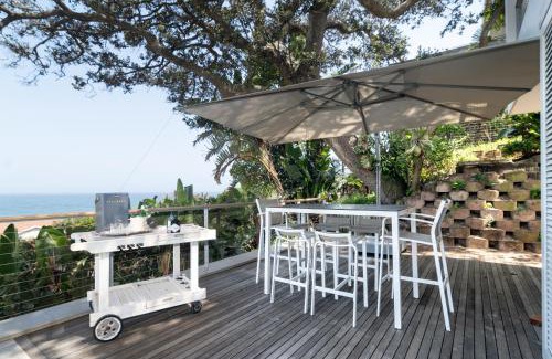 Selection Beach Apartment | Lymegrove Beach Villa