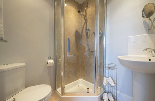 Ambleside Bed & Breakfast | Lyndale Guest House