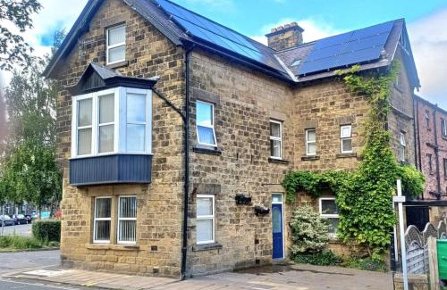 Pateley Bridge House | Lyndale Guesthouse
