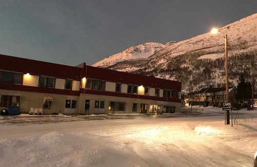 Kafjord Apartment | Lyngenfjord,Odins Hus