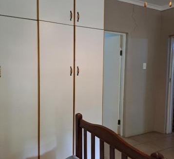 Okhahlamba Apartment | Lynthorn Farm Cottage