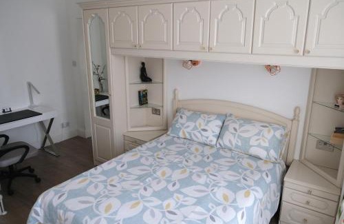 Acton Apartment | Lynton Road
