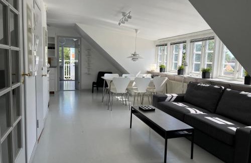 Viken Apartment | Lyxiga hem mitt i Gamla Viken, hög standard