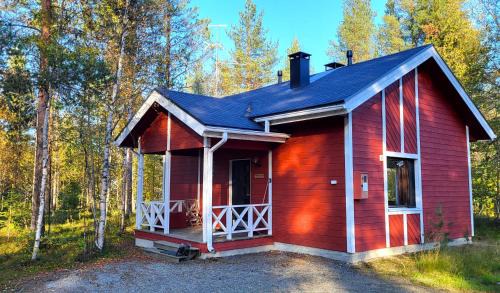 Akaslompolo House | Mäntymajat