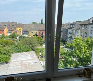 Untermeiderich Apartment | Möblierte Wohnung in Duisburg